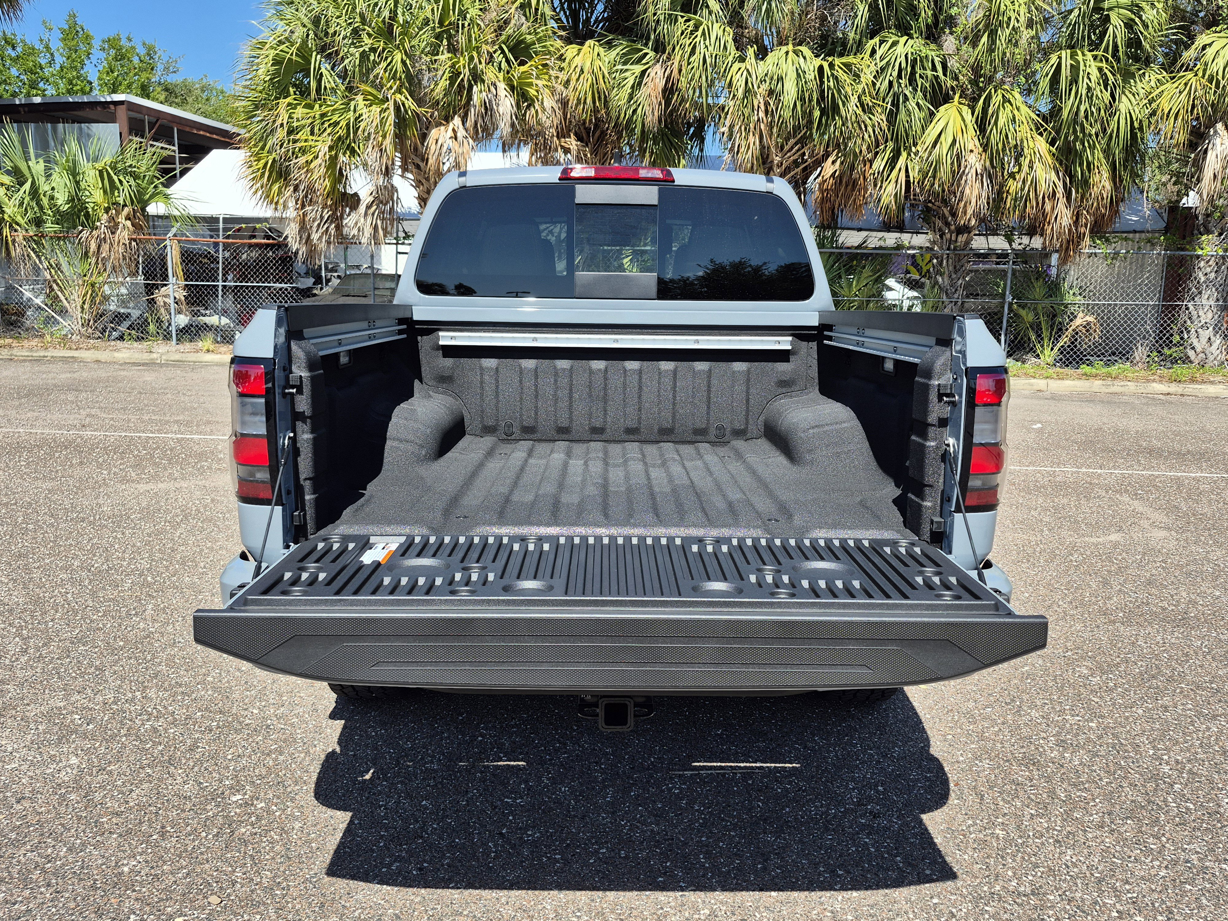 New 2026 Nissan Frontier PRO-4X w/ Pro-4x Convenience Package AWD/4WD image 19