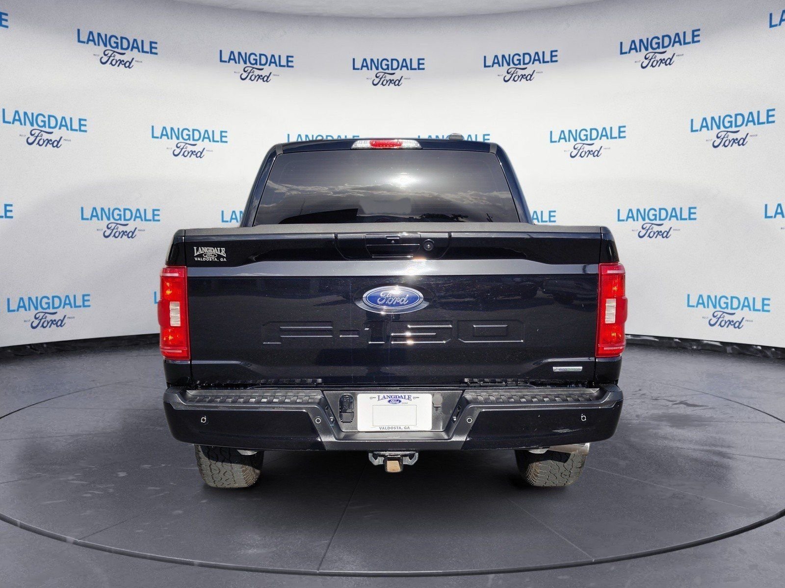 Used 2023 Ford F150 XLT w/ Equipment Group 302A High AWD/4WD image 8