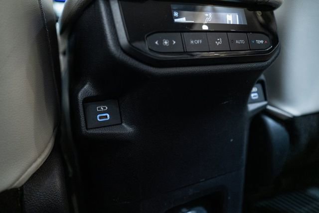 Used 2024 Toyota Grand Highlander AWD image 41