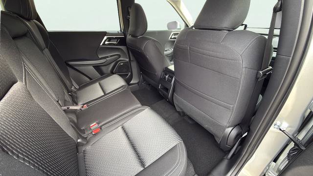 New 2026 Mitsubishi Outlander ES image 24