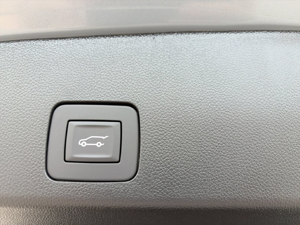 New 2026 Buick Encore GX Preferred w/ Advanced Technology Package FWD image 27