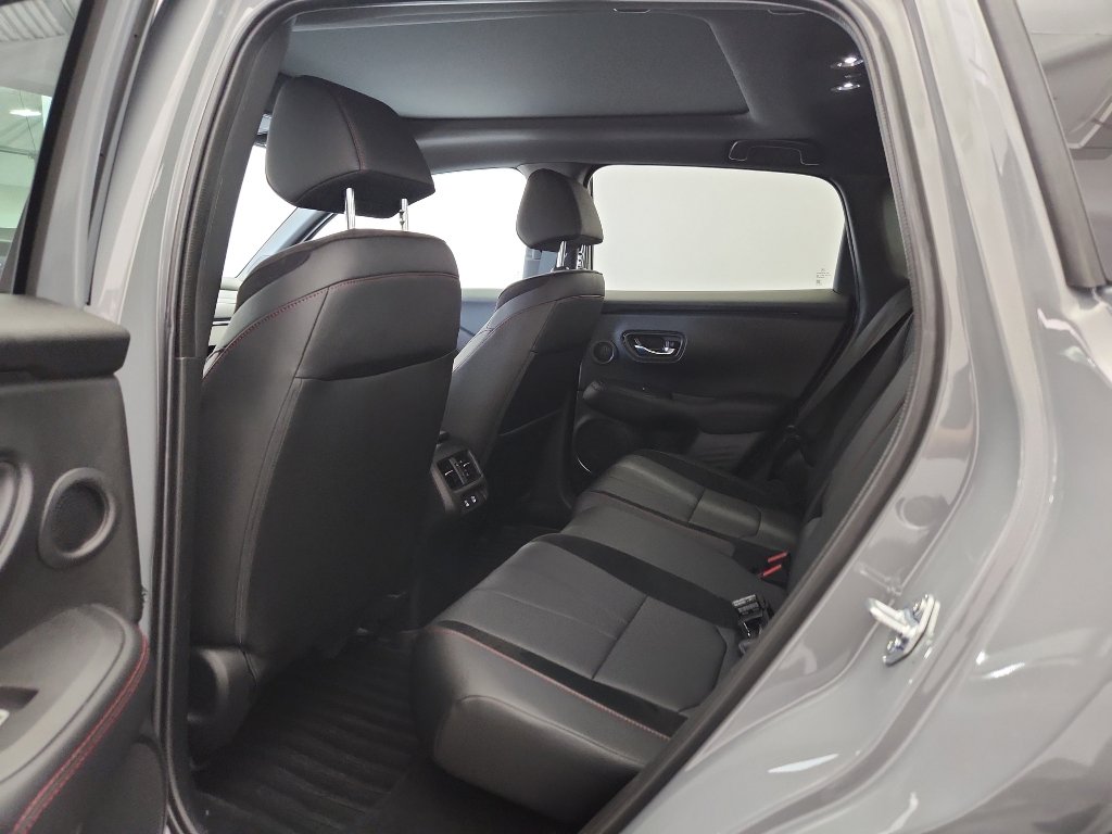 Used 2025 Acura ADX A-Spec image 28