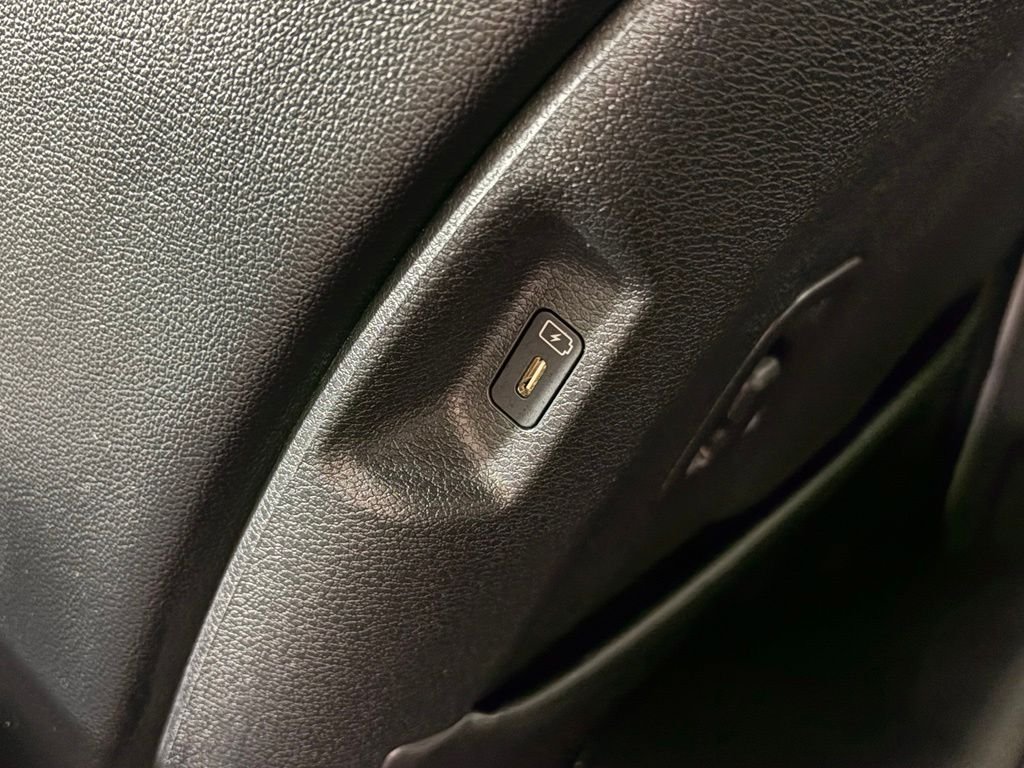 Used 2025 Kia Sportage X-Line AWD/4WD image 36