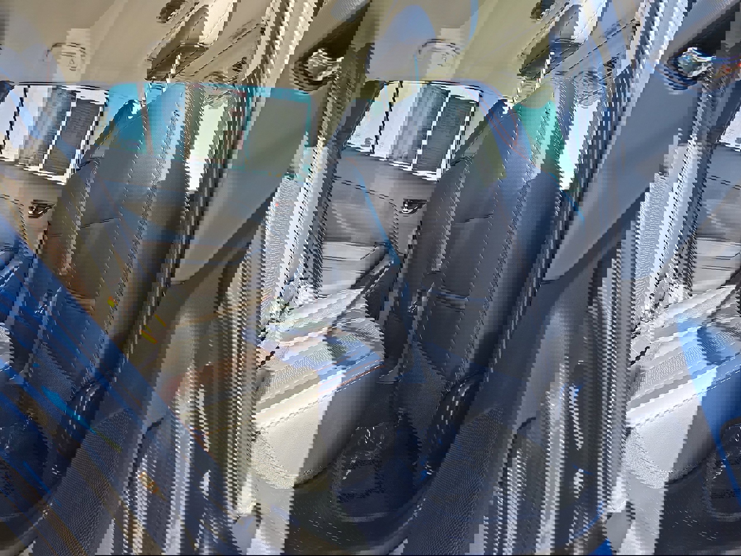 Certified 2025 Subaru Crosstrek 2.5i Limited w/ Popular Package #3A image 11