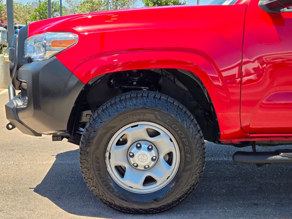 Used 2022 Toyota Tacoma SR RWD image 7