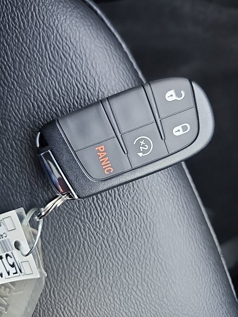 New 2026 Jeep Compass Latitude image 29