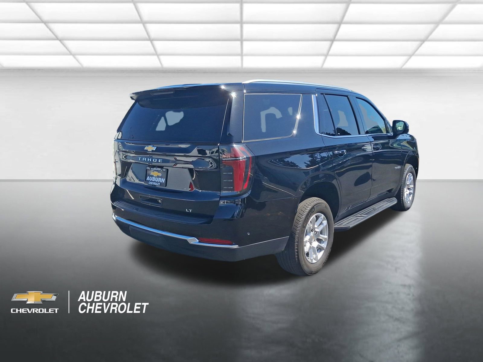 Certified 2025 Chevrolet Tahoe LT AWD/4WD image 3