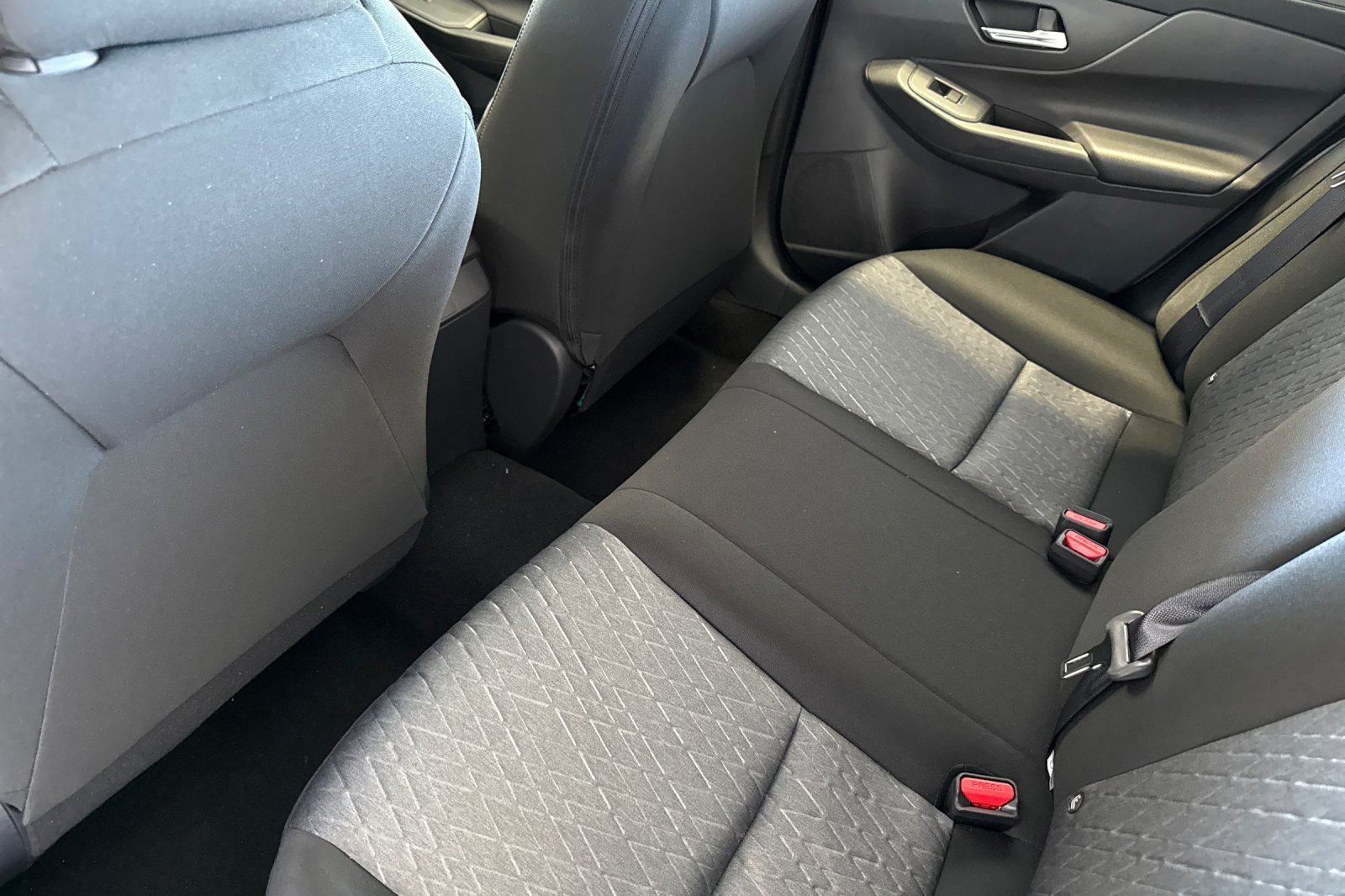 New 2026 Nissan Sentra SV w/ SV Convenience Package FWD image 12