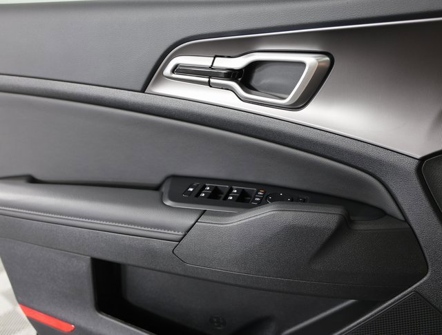 New 2026 Kia Sportage EX image 22