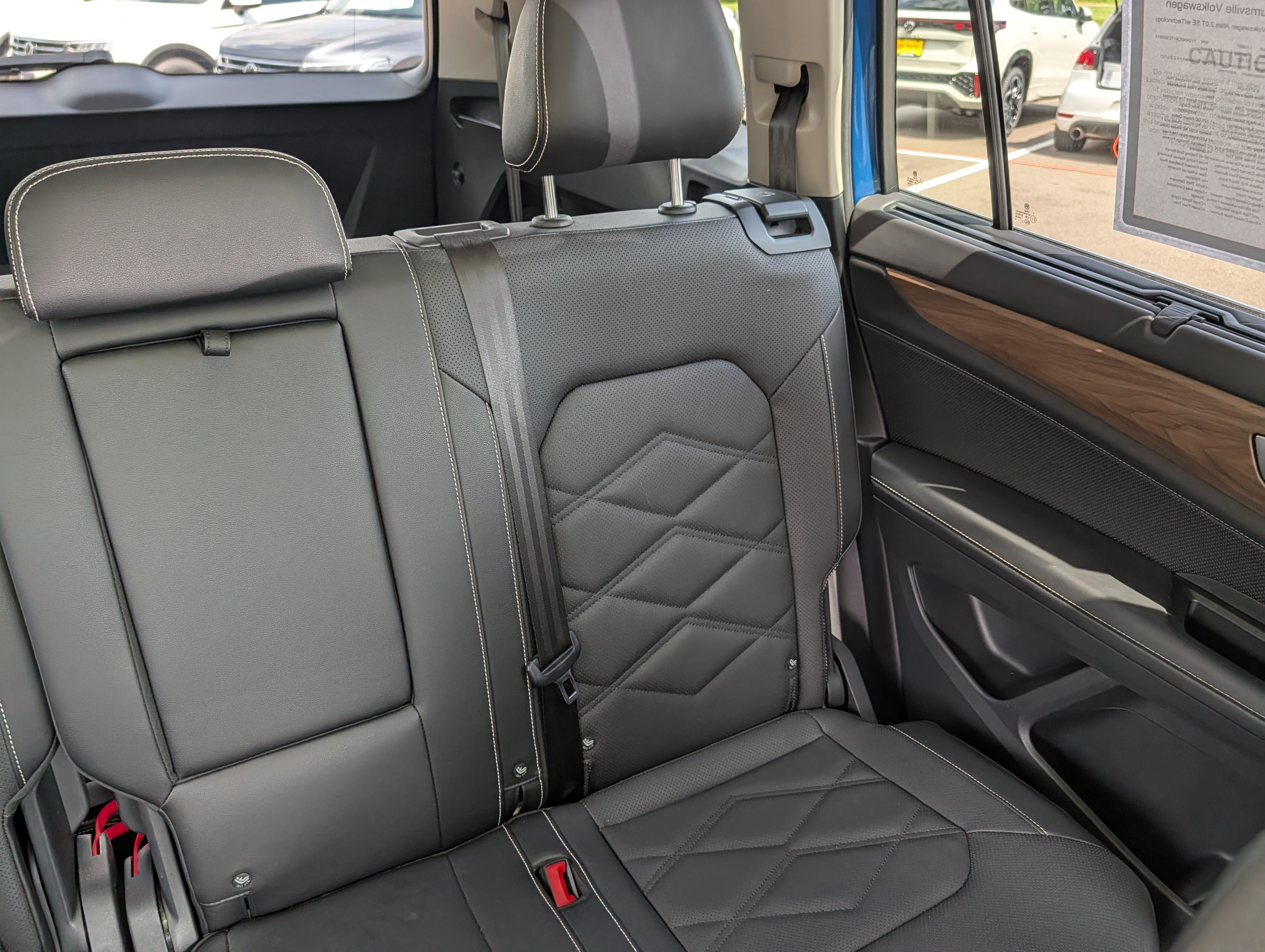 Certified 2026 Volkswagen Atlas SE w/ Panoramic Sunroof Package AWD/4WD image 14