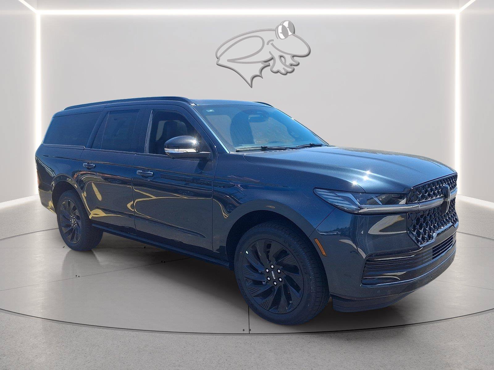 New 2026 Lincoln Navigator L Reserve w/ Jet Appearance Package AWD/4WD image 5