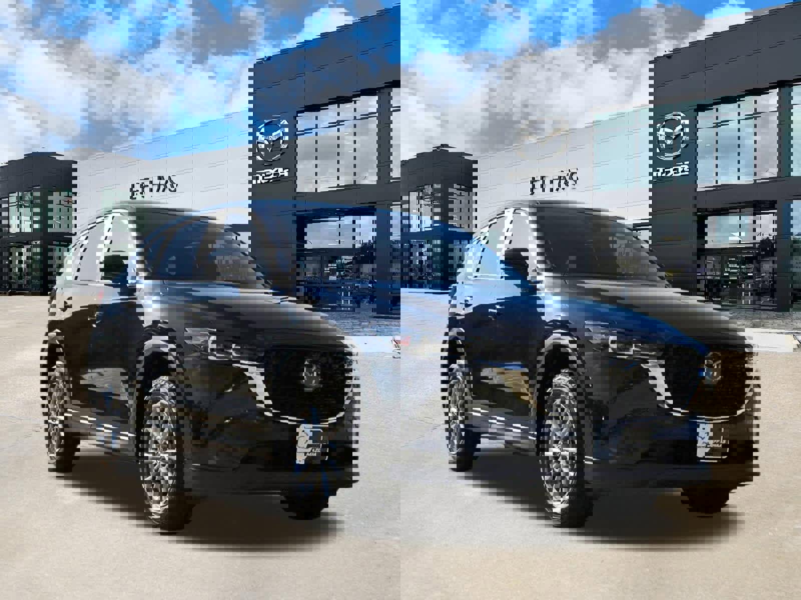 Used 2023 MAZDA CX-5 AWD 2.5 S w/ Select Package image 4