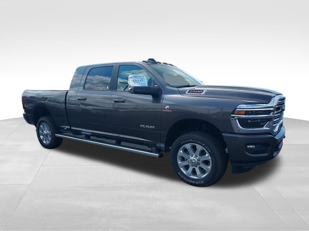 New 2026 RAM 2500 Laramie AWD/4WD image 7