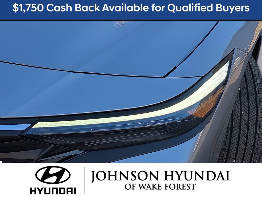 New 2026 Hyundai Elantra Blue image 40