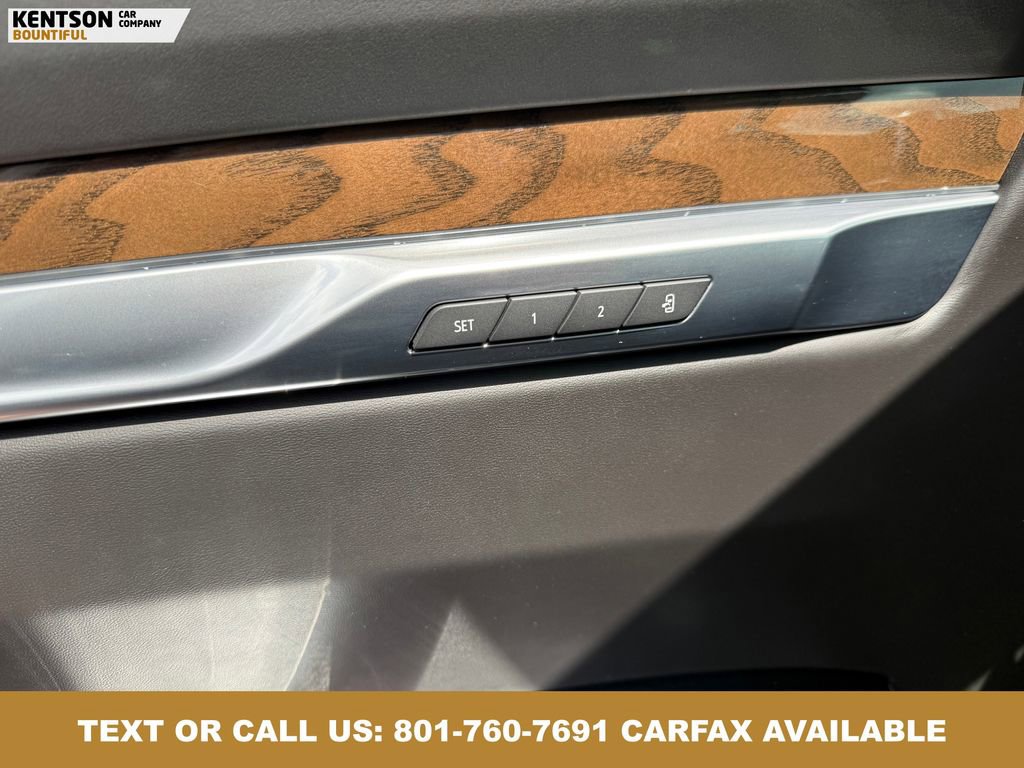 Used 2025 Cadillac Escalade ESV Sport Platinum AWD/4WD image 20