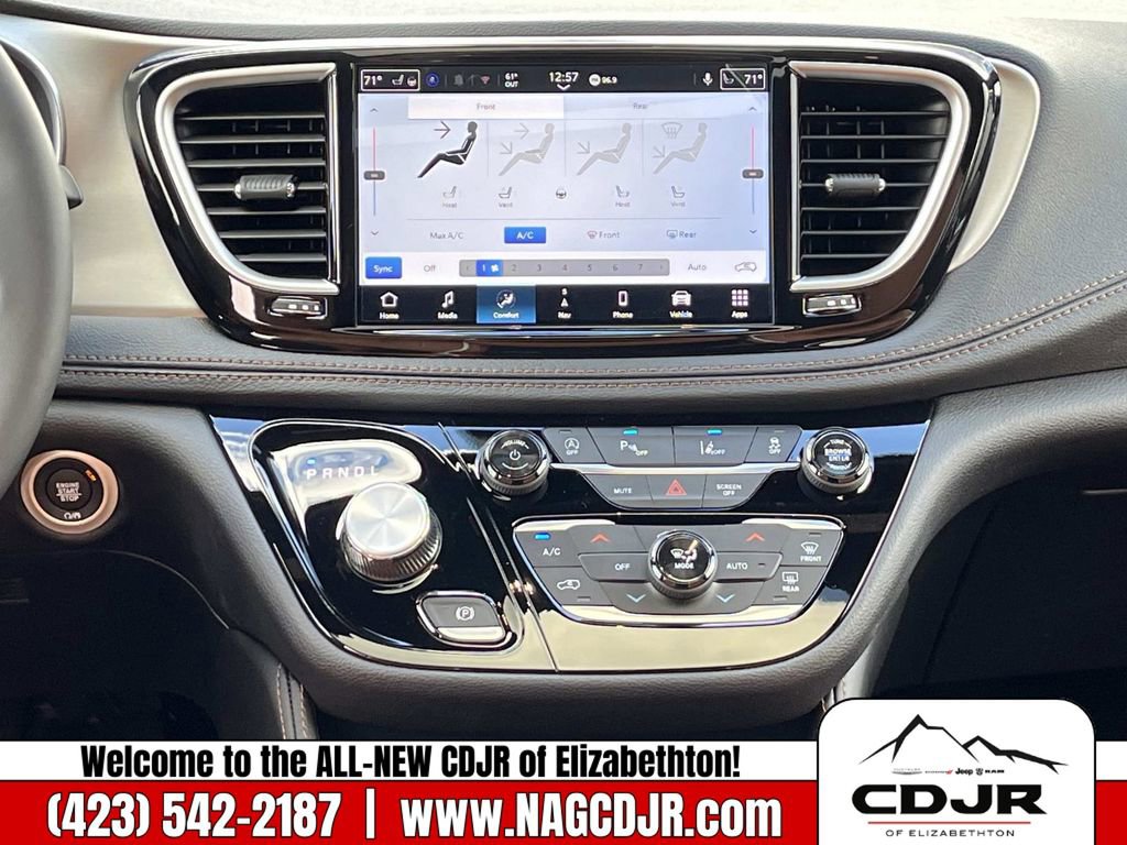 New 2026 Chrysler Pacifica Pinnacle image 15