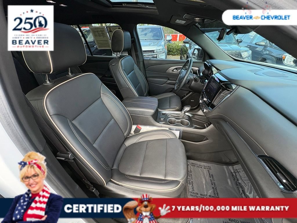 Used 2023 Chevrolet Traverse Premier w/ Redline Edition FWD image 26