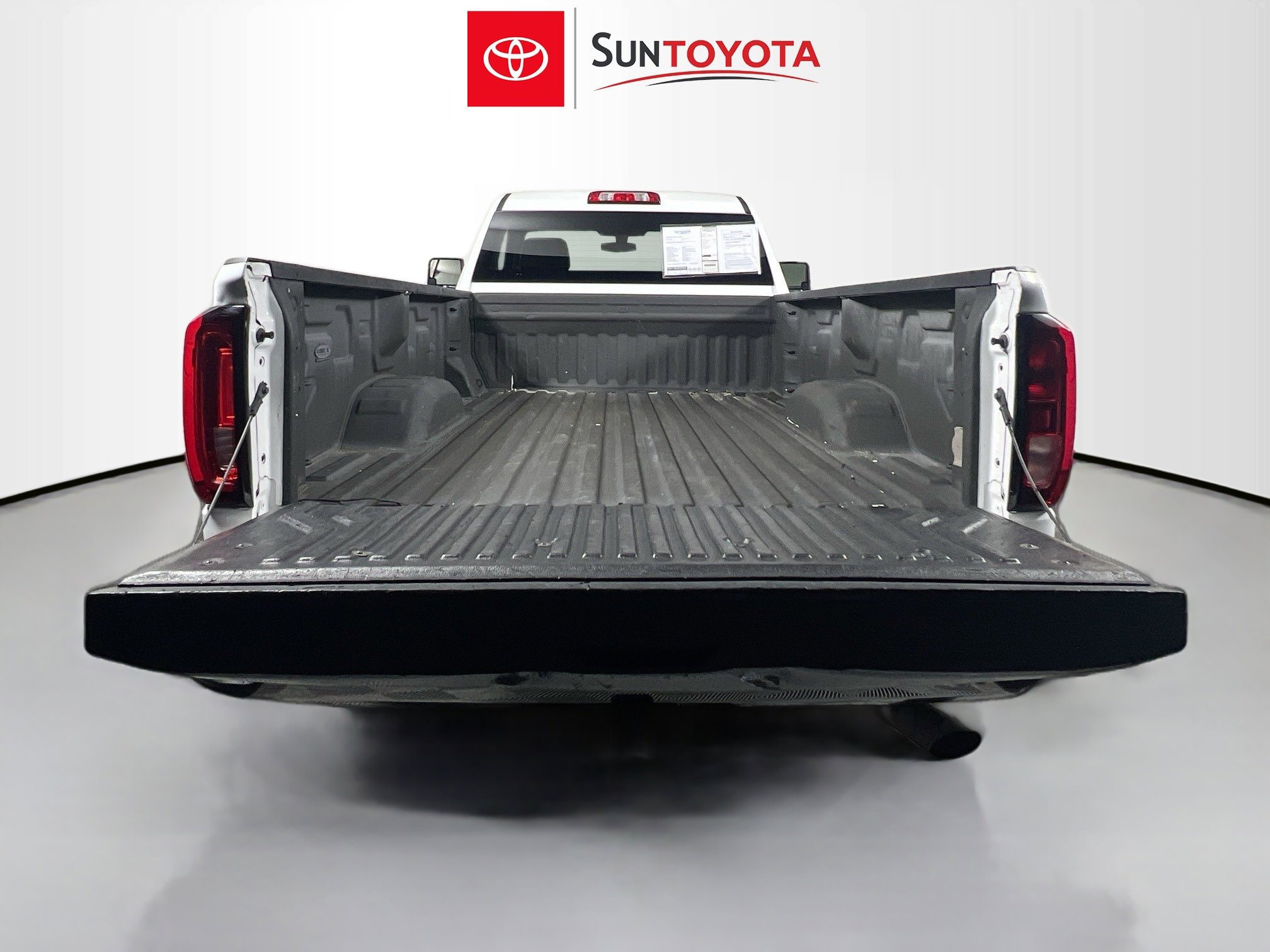 Used 2023 GMC Sierra 2500 Pro w/ Convenience Package image 29