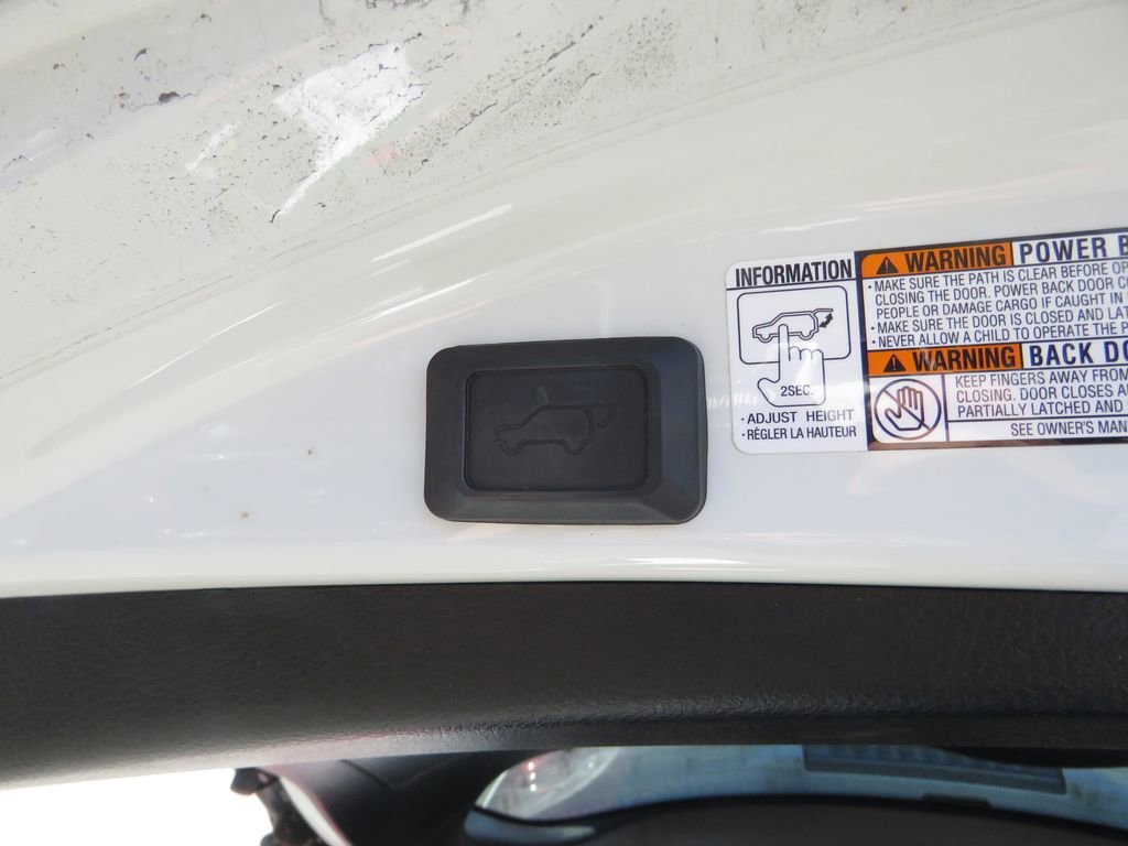 Used 2016 Toyota RAV4 Limited w/ Advanced Technology Package AWD/4WD image 18