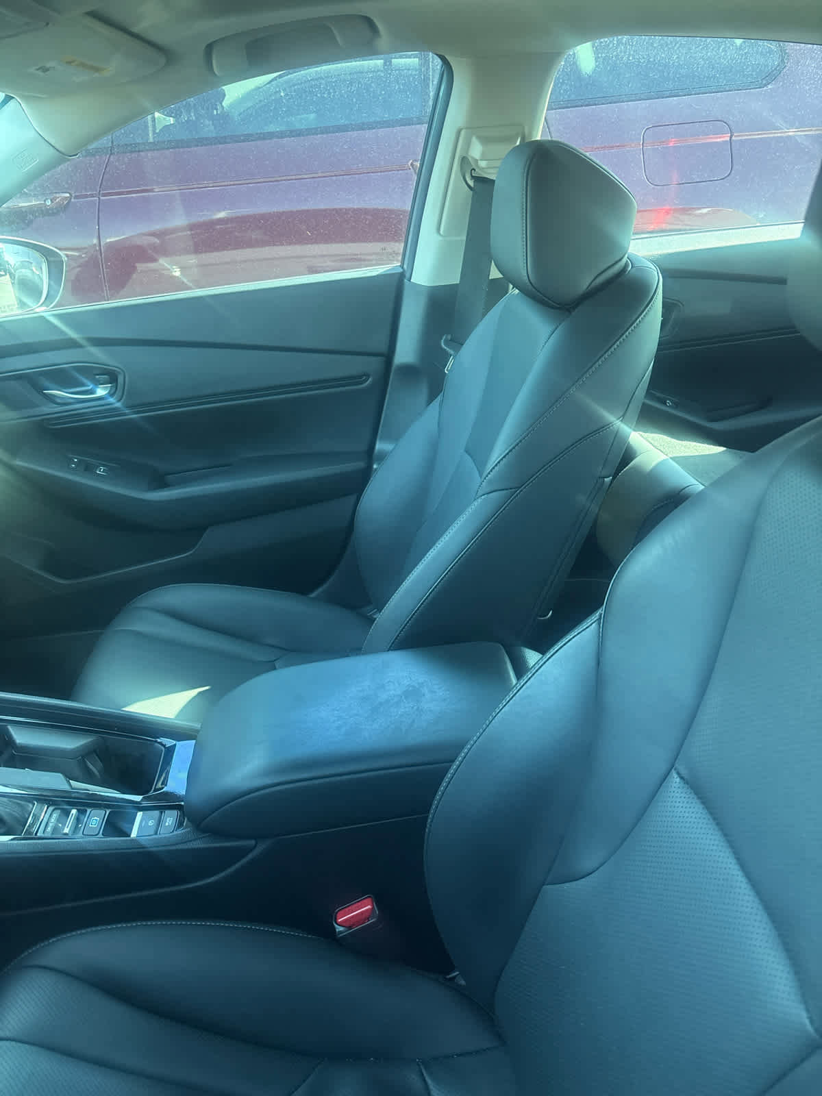 Used 2023 Honda Accord EX-L image 2