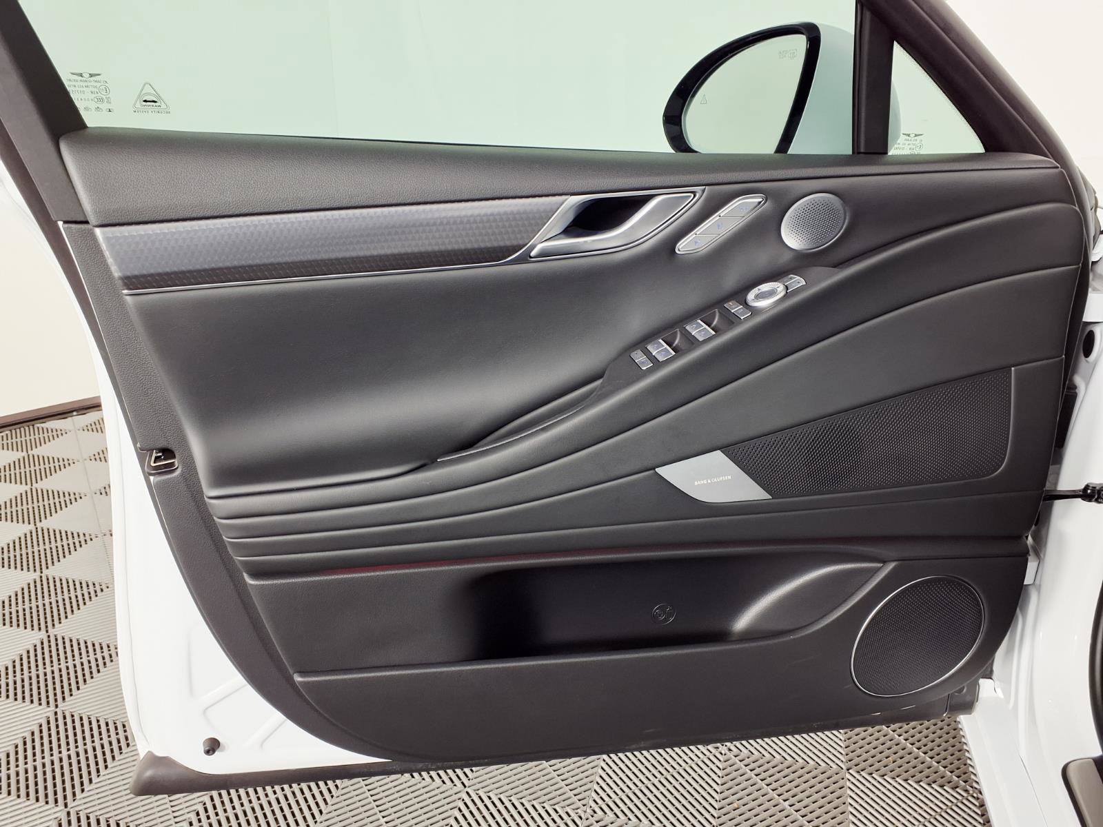 Certified 2025 Genesis G80 3.5T Sport image 16
