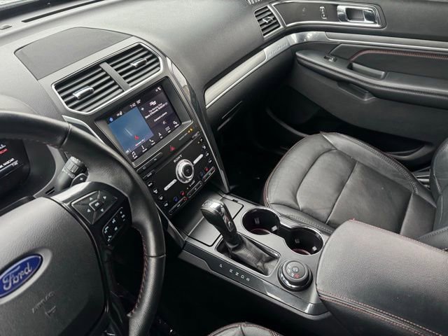 Certified 2019 Ford Explorer Sport w/ Equipment Group 401A AWD/4WD image 18