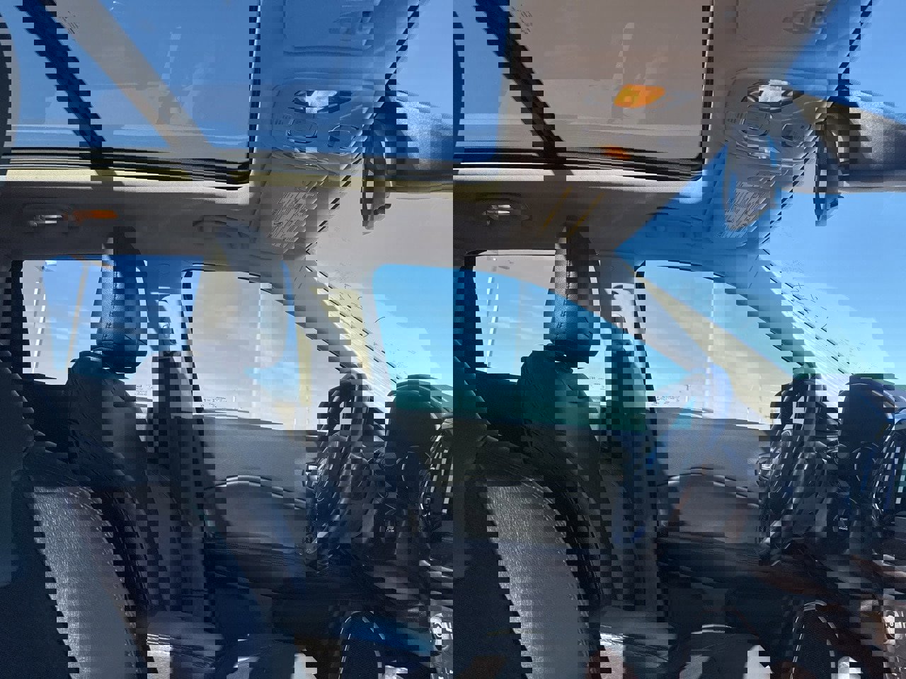 Used 2020 Jeep Compass Latitude image 28