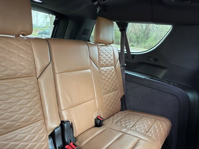 Used 2022 Cadillac Escalade ESV Premium Luxury image 19