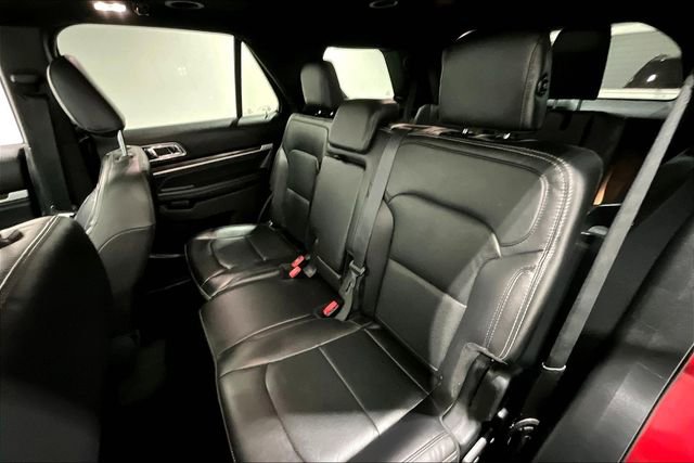 Used 2019 Ford Explorer Limited w/ Equipment Group 301A image 23