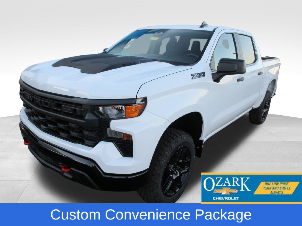 New 2026 Chevrolet Silverado 1500 Custom Trail Boss w/ LPO, Dark Essentials Package