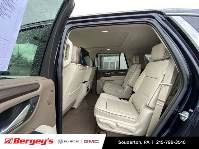 Certified 2021 GMC Yukon Denali w/ Denali Premium Package AWD/4WD image 29