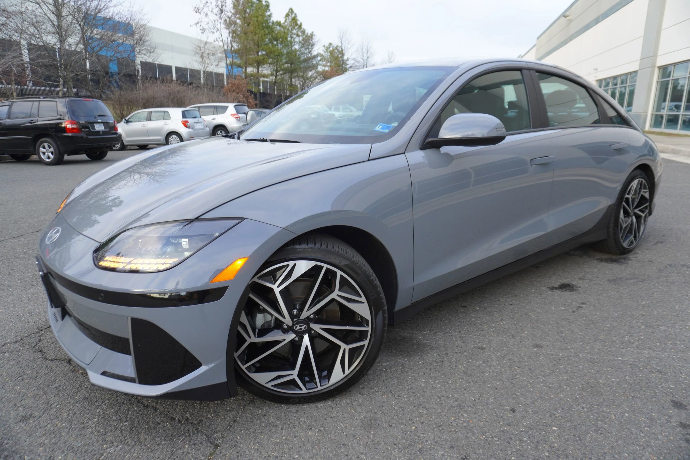 Used 2023 Hyundai Ioniq 6 SEL w/ Cargo Package image 4