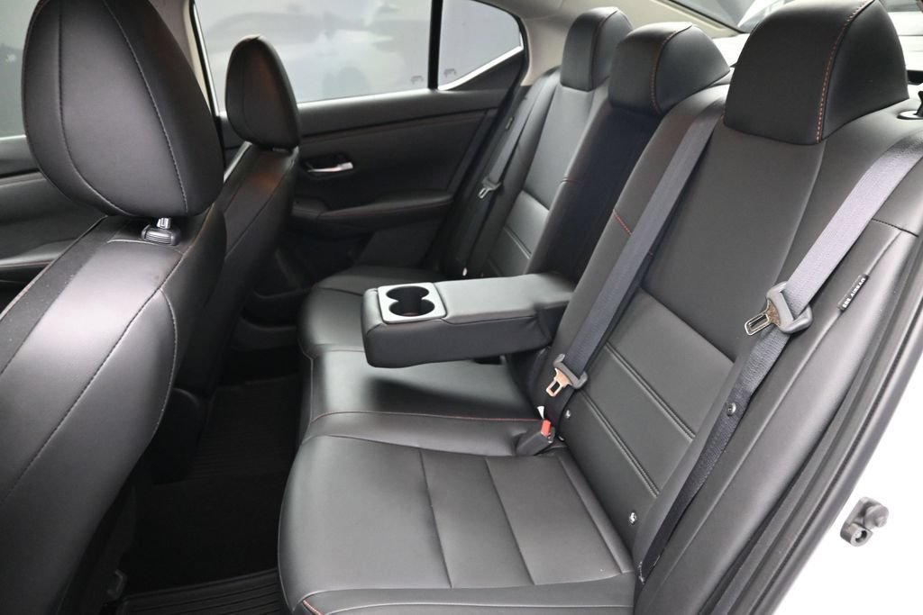 Certified 2024 Nissan Sentra SR w/ SR Premium Package FWD image 19