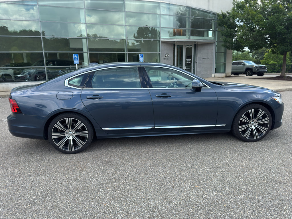 Used 2023 Volvo S90 B6 Plus AWD/4WD image 11