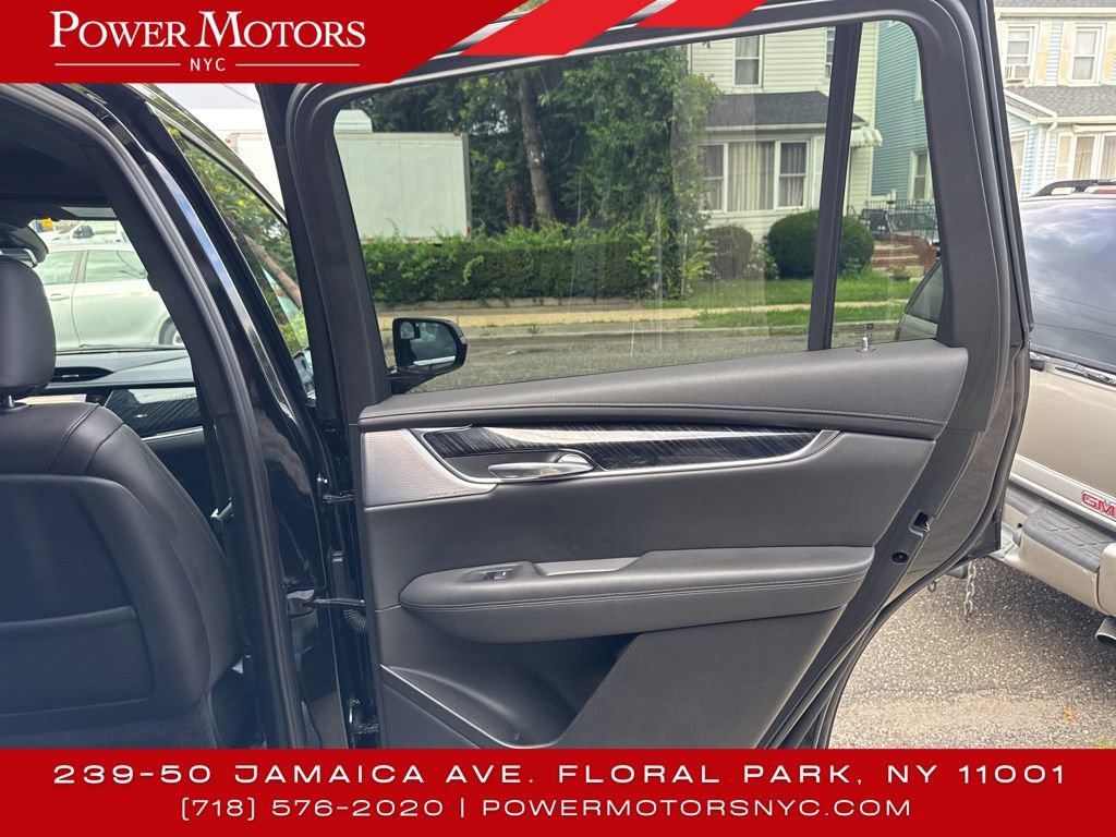 Used 2024 Cadillac XT6 Premium Luxury w/ LPO, Floor Liner Package image 18