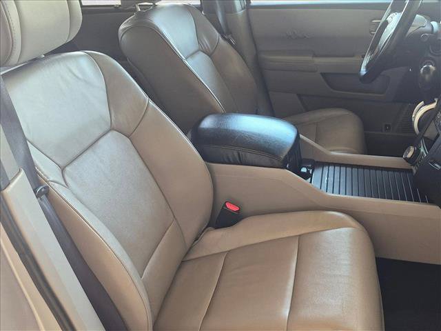 Used 2010 Honda Pilot Touring image 21