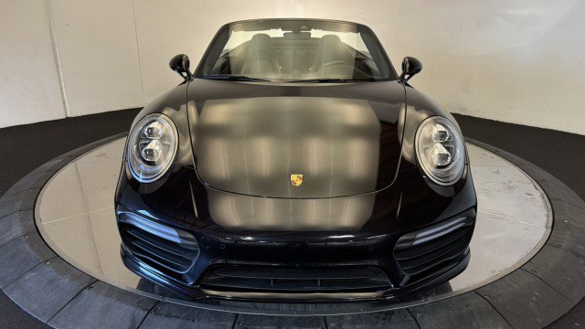 Used 2019 Porsche 911 Turbo image 23