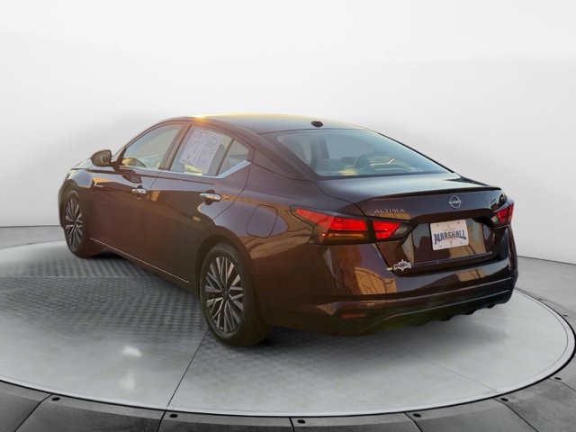 Used 2024 Nissan Altima 2.5 SV image 5