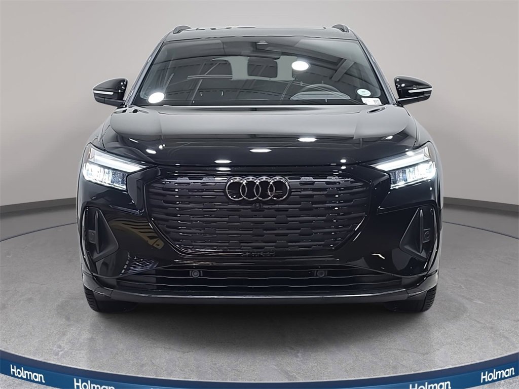 New 2026 Audi Q4 e-tron Premium image 2