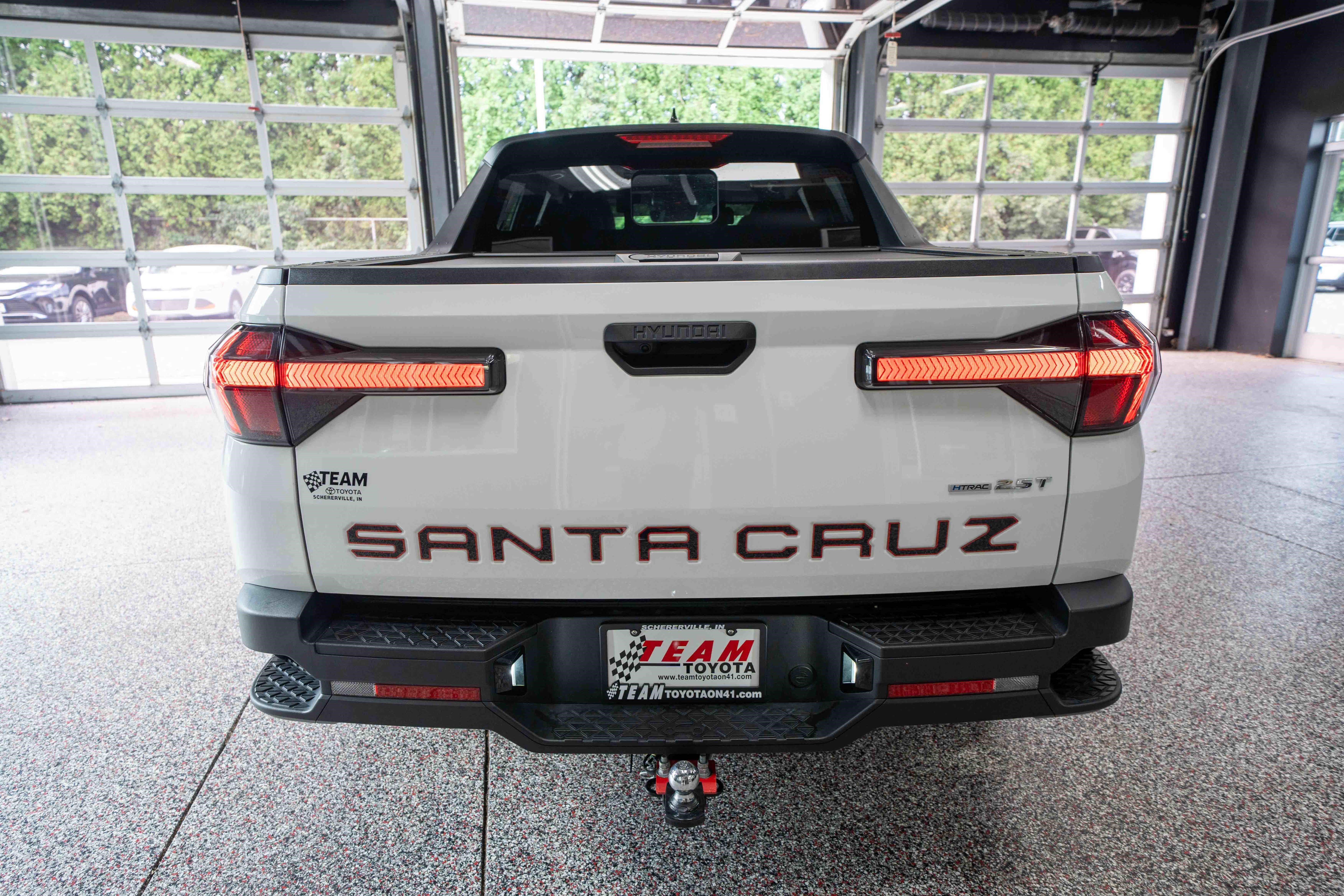 Used 2023 Hyundai Santa Cruz SEL Premium AWD/4WD image 3