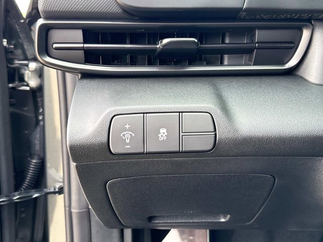 New 2026 Hyundai Elantra Sport image 24