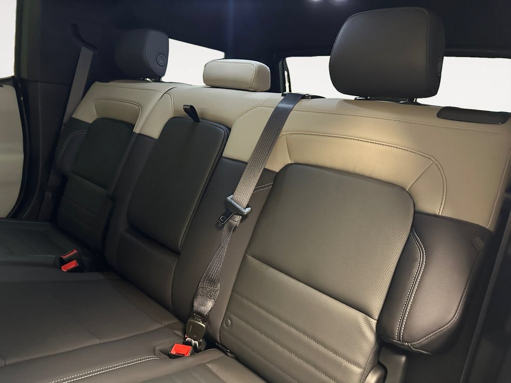 Used 2026 GMC Hummer EV SUV AWD/4WD image 12