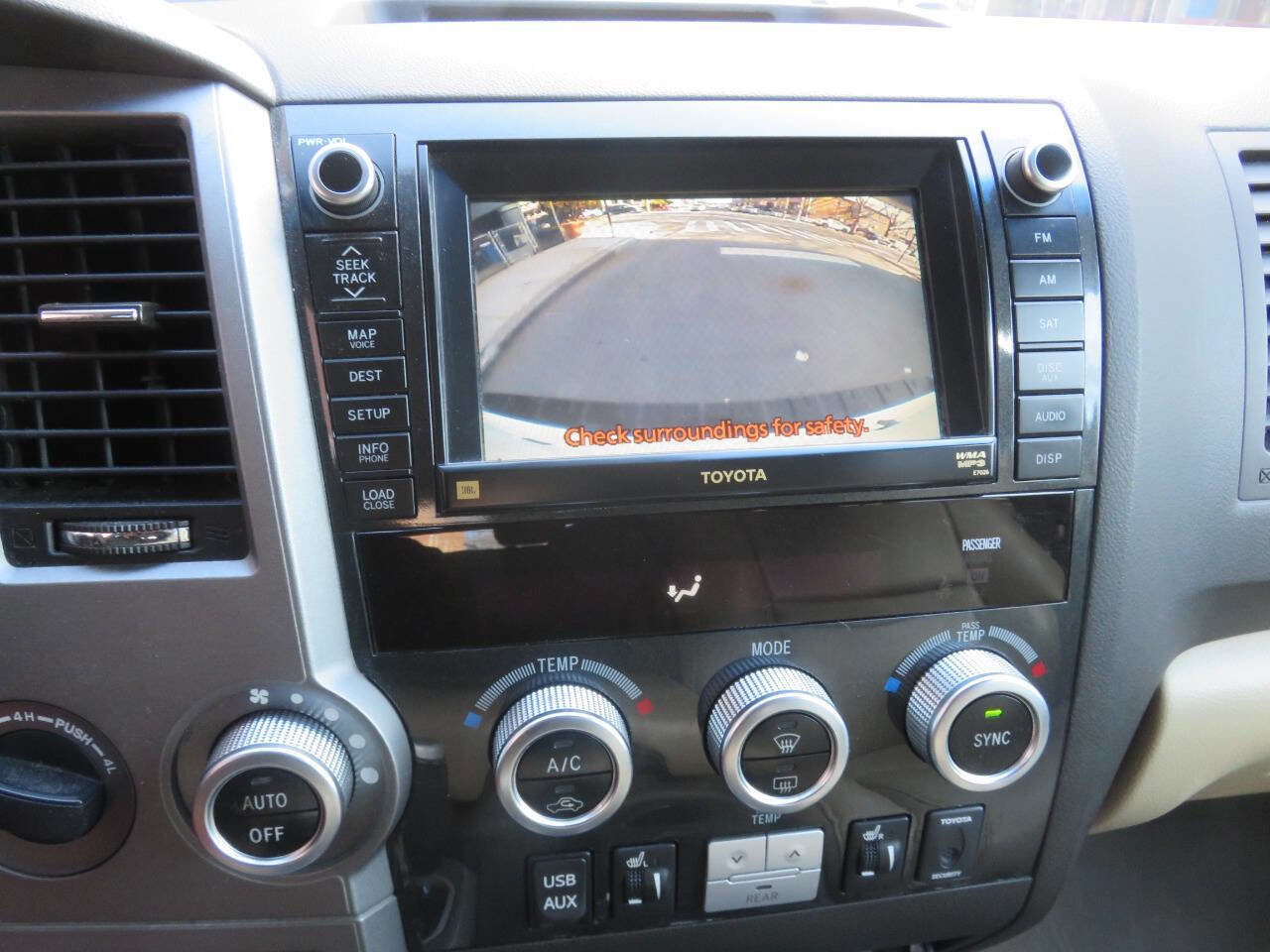 Used 2011 Toyota Sequoia Limited image 19