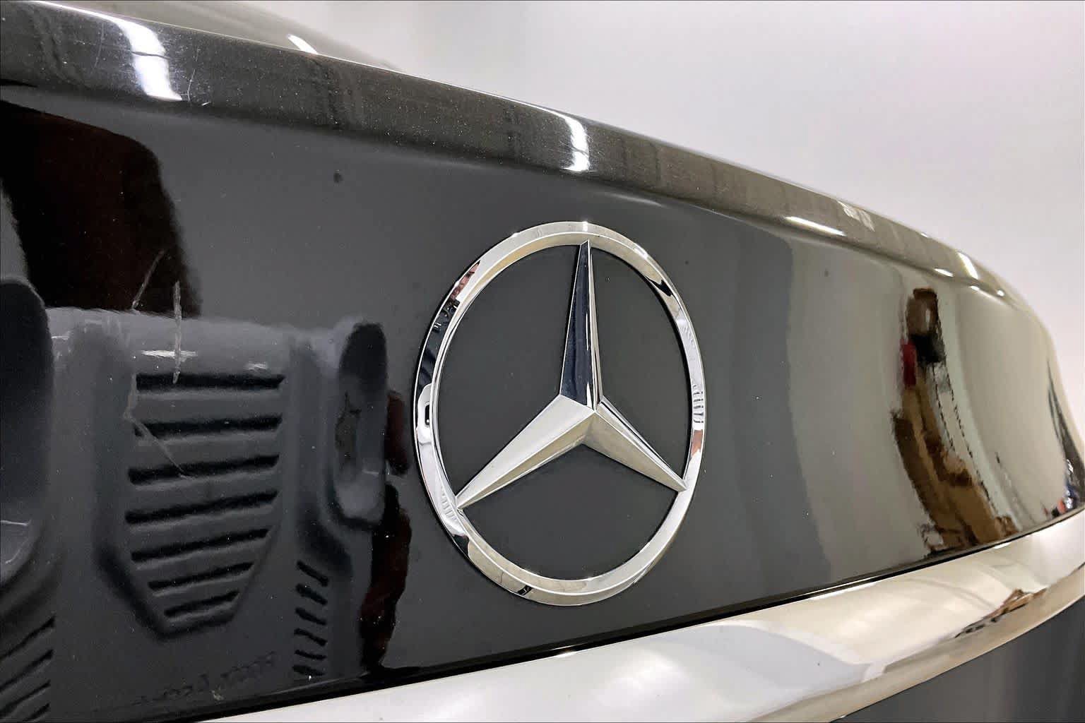 Certified 2020 Mercedes-Benz C 300 Sedan image 30