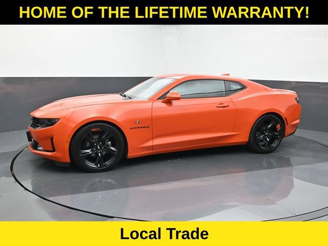 Used 2019 Chevrolet Camaro LT w/ RS Package RWD image 3