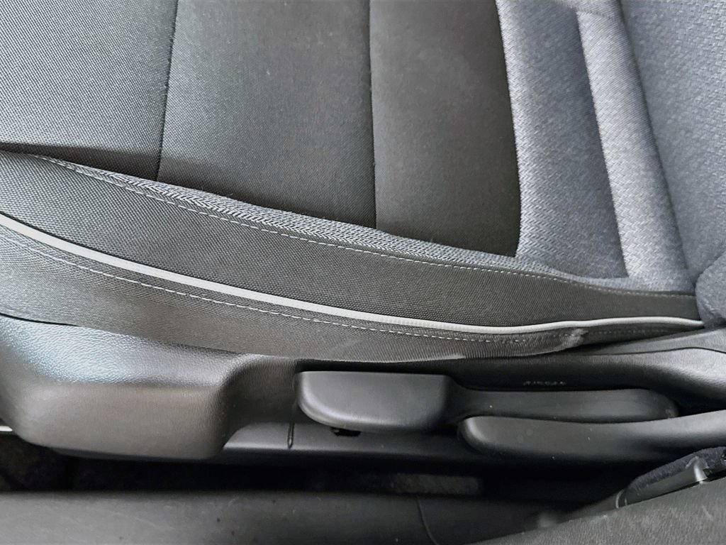 Used 2023 Chevrolet TrailBlazer LS w/ LPO, Blackout Package FWD image 18