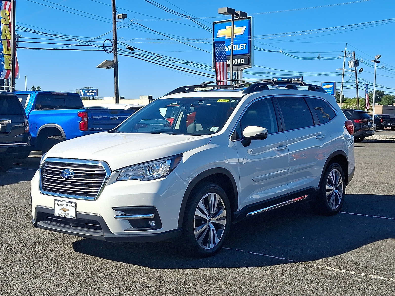 Used 2022 Subaru Ascent Limited w/ Technology Package AWD/4WD image 3