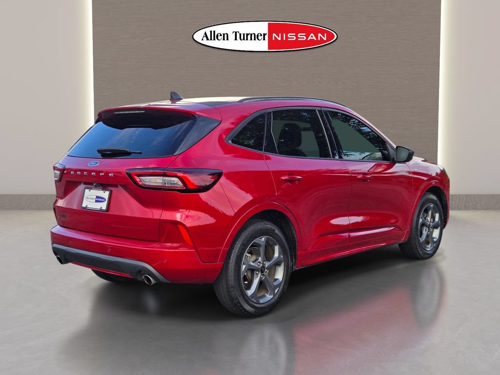 Used 2024 Ford Escape ST-Line w/ Tech Pack #1 FWD image 6