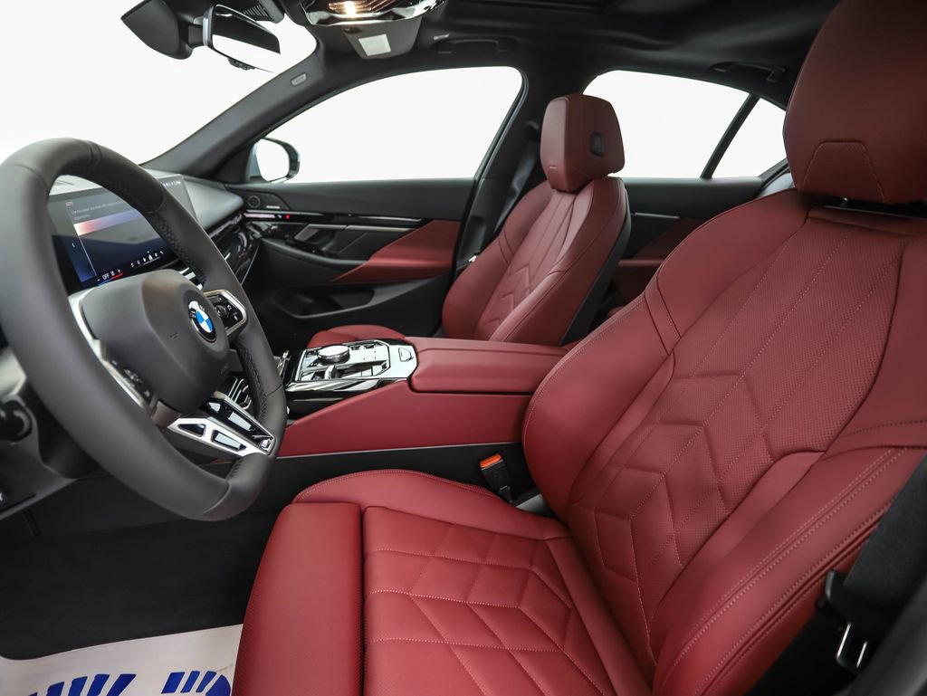 New 2026 BMW 530i xDrive w/ M Sport Package image 12