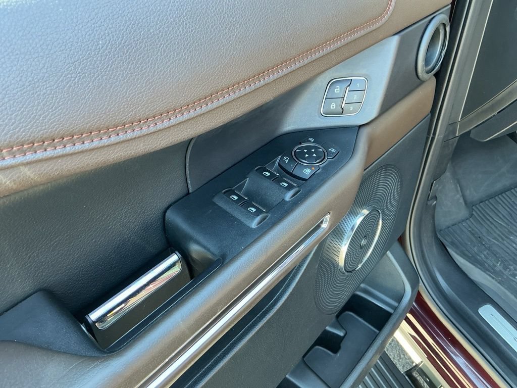 Used 2021 Ford Expedition King Ranch AWD/4WD image 18